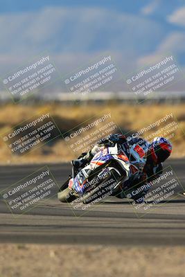 media/Dec-07-2024-CVMA (Sat) [[21c5f1ef85]]/Race 12-Supersport Middleweight/